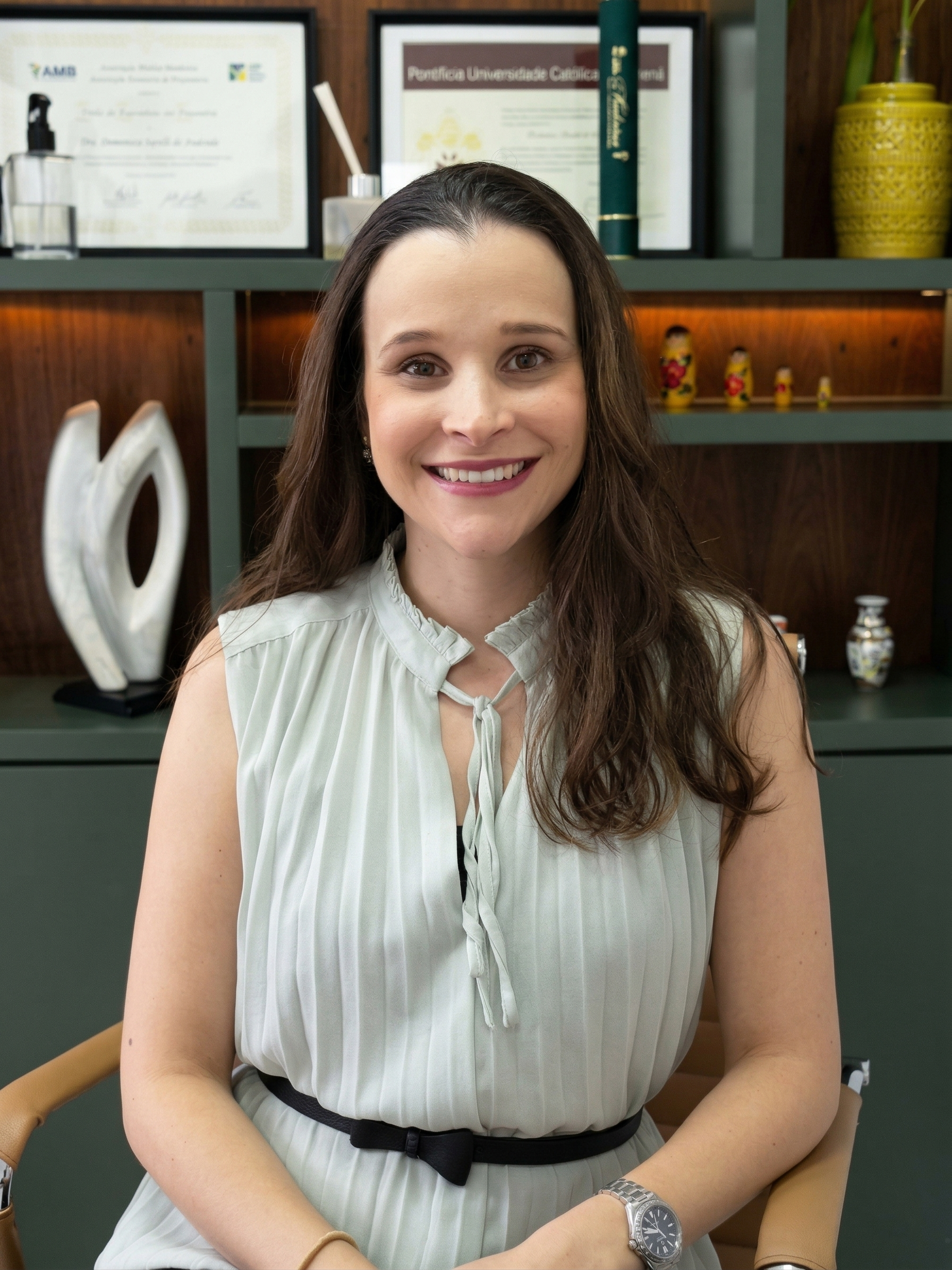 Dra. Domênica Sarolli Psiquiatra